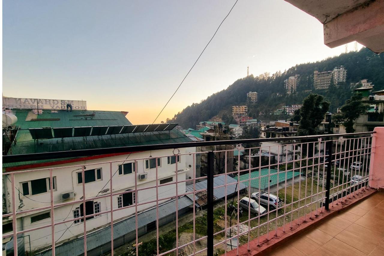 Oak View Hotel Dharamshala Exterior foto